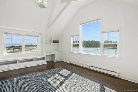 6 Pine Island Road Rye NY 10580