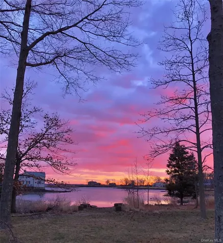 6 Pine Island Road Rye NY 10580