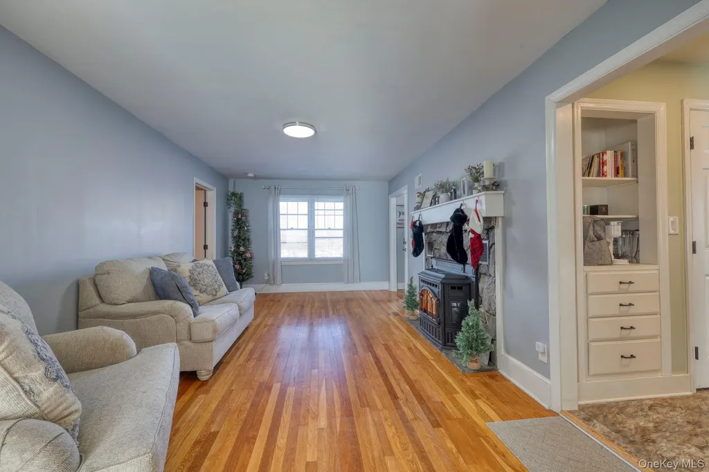 210 Overlook Road Poughkeepsie NY 12603