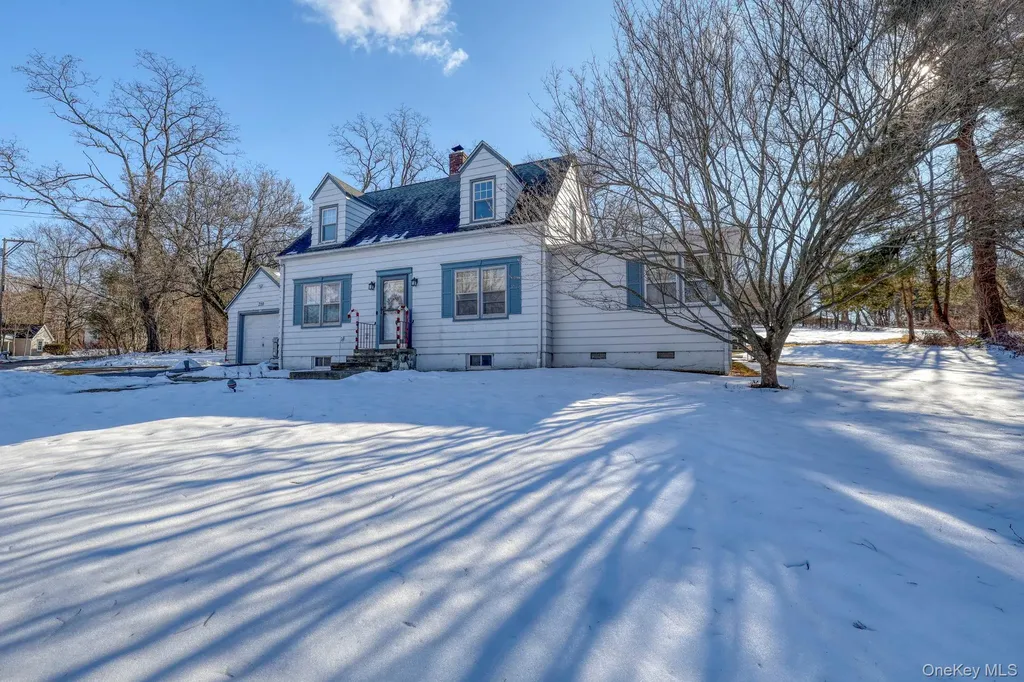 210 Overlook Road Poughkeepsie NY 12603
