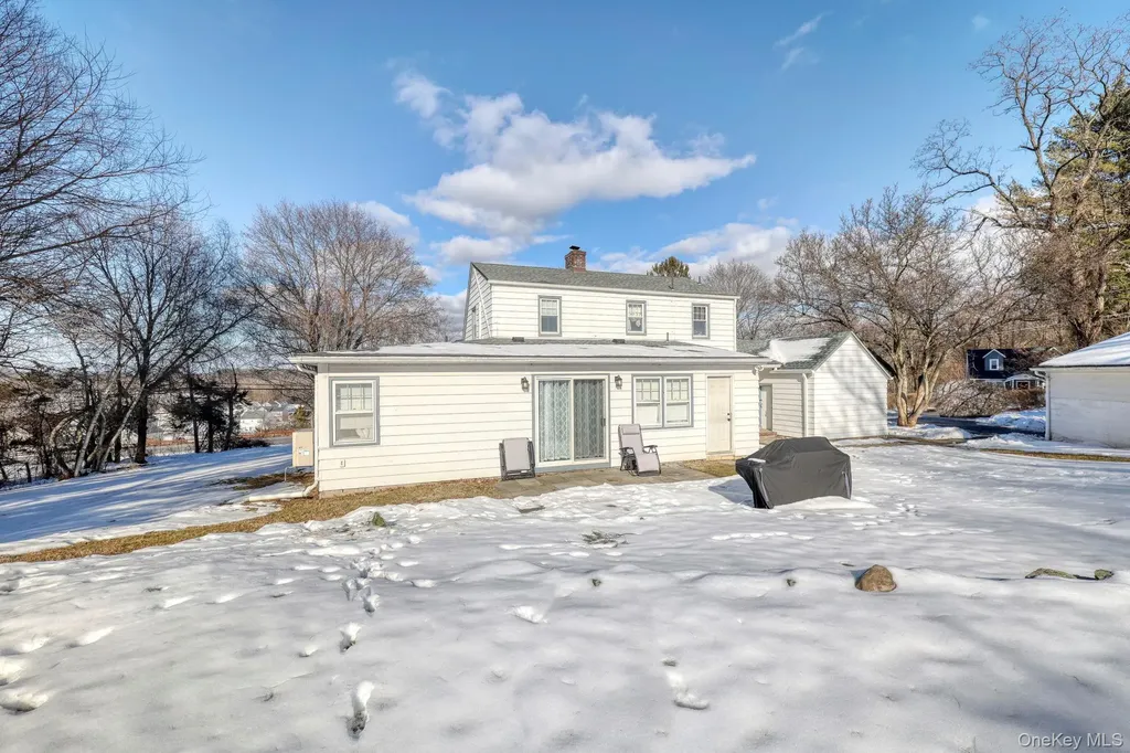 210 Overlook Road Poughkeepsie NY 12603