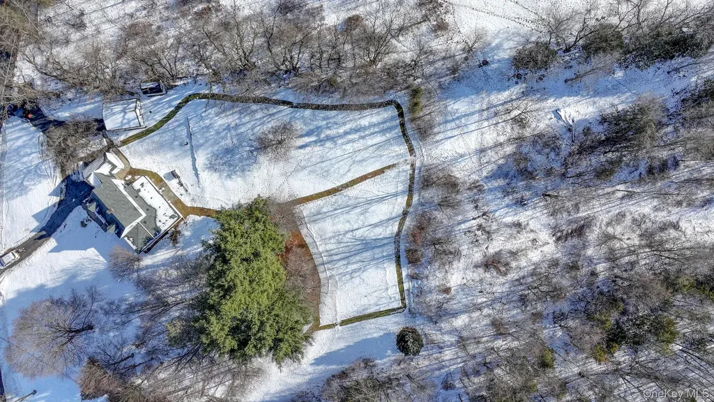210 Overlook Road Poughkeepsie NY 12603