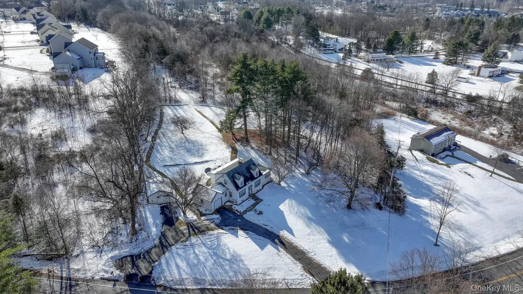210 Overlook Road Poughkeepsie NY 12603