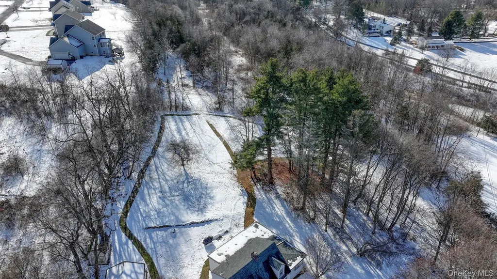 210 Overlook Road Poughkeepsie NY 12603