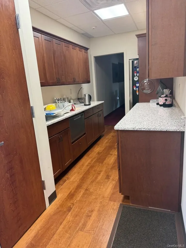 675 Broadway Massapequa NY 11758