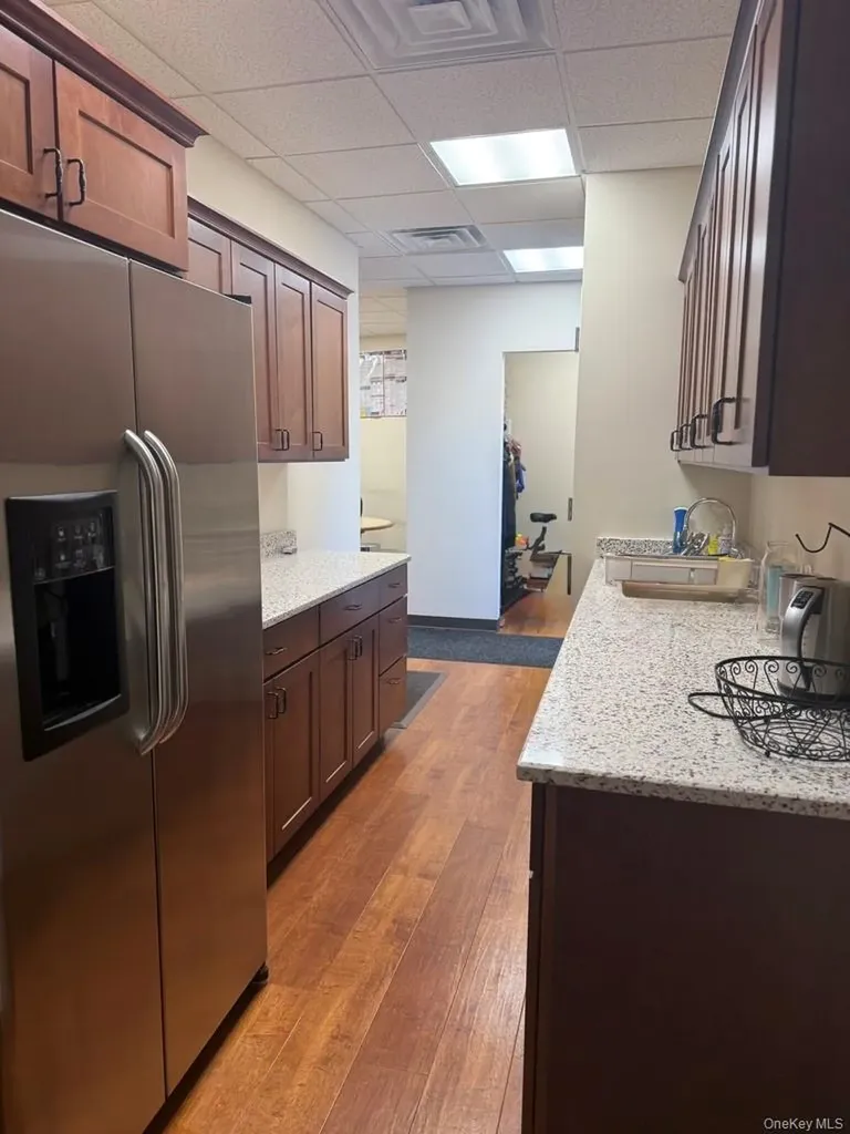675 Broadway Massapequa NY 11758