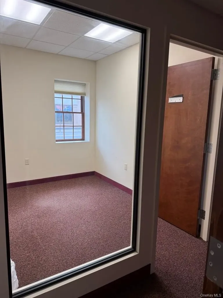 675 Broadway Massapequa NY 11758