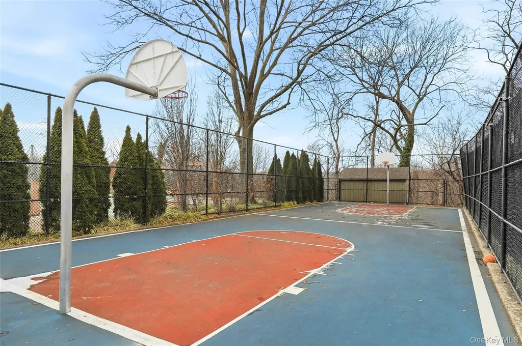 5800 Arlington Avenue Bronx NY 10471