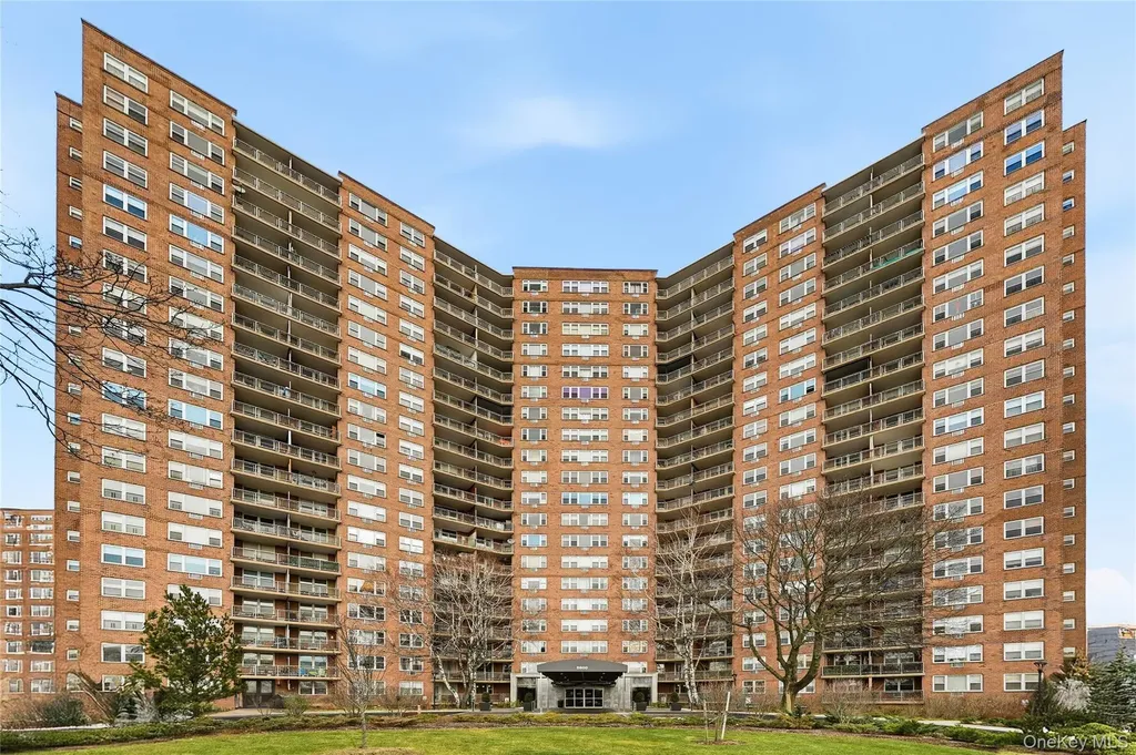 5800 Arlington Avenue Bronx NY 10471