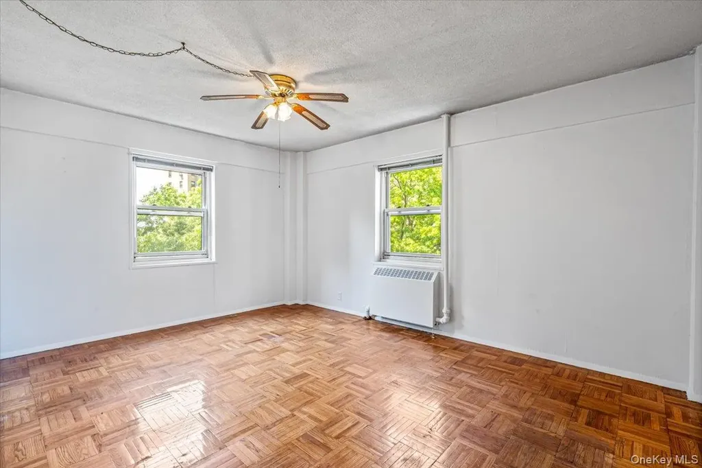 7 Fordham Hill Ova Bronx NY 10468