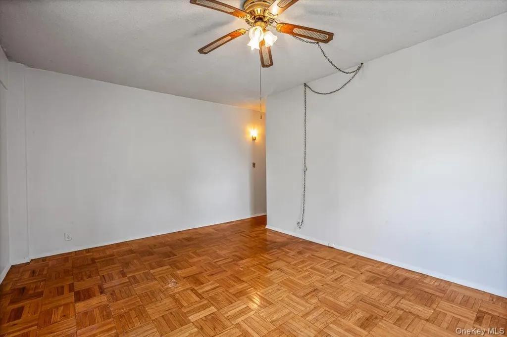 7 Fordham Hill Ova Bronx NY 10468