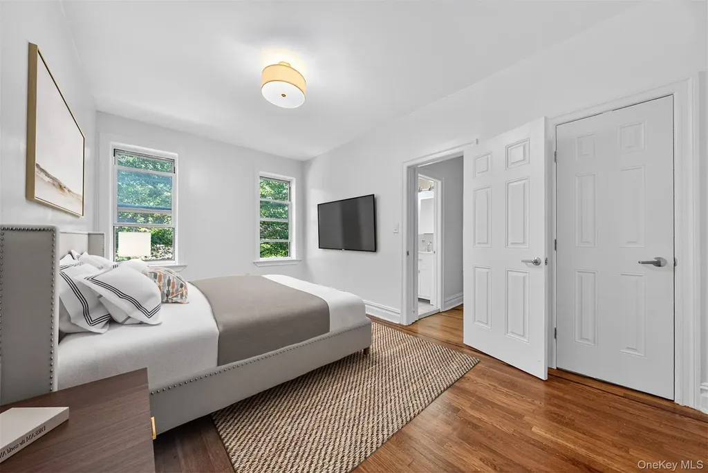 811 Walton Avenue Bronx NY 10451