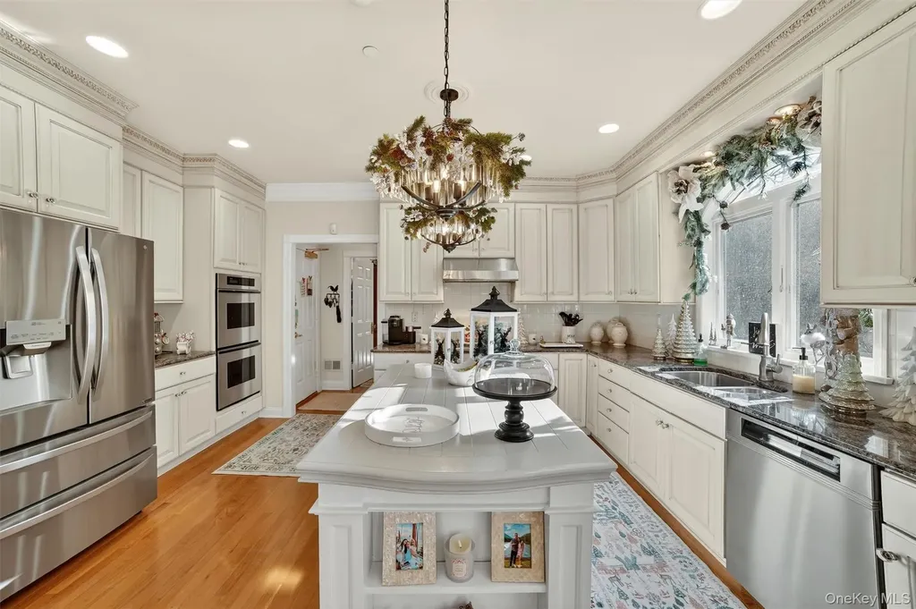 6 Rest Avenue Ardsley NY 10502
