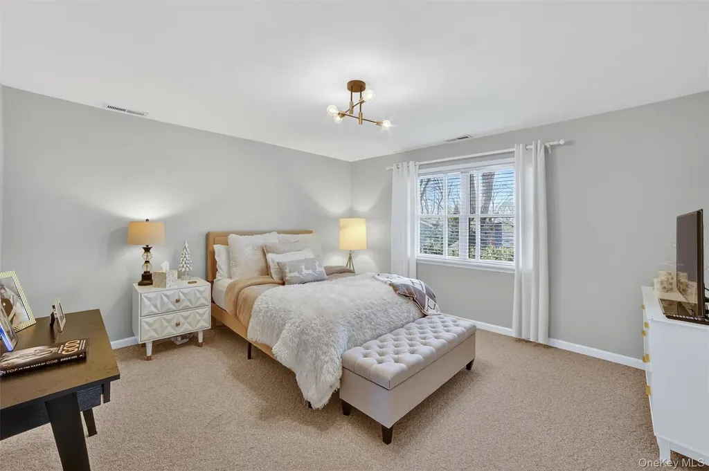 6 Rest Avenue Ardsley NY 10502