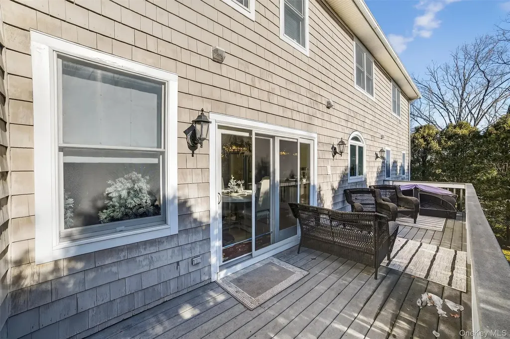 6 Rest Avenue Ardsley NY 10502