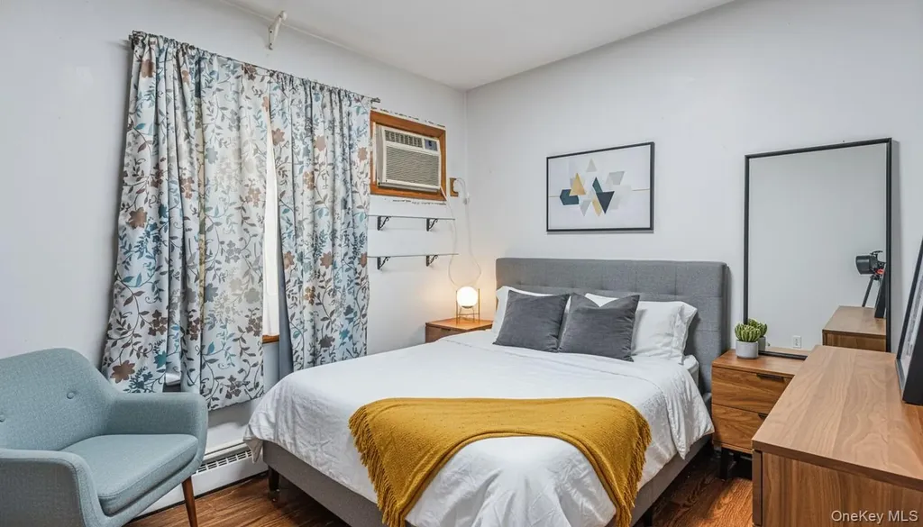135-15 63rd Avenue Flushing NY 11367