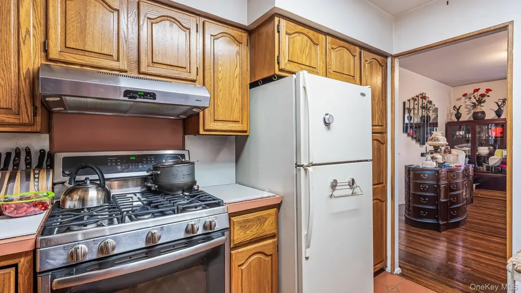135-15 63rd Avenue Flushing NY 11367