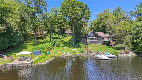 342 Lake Shore Road Putnam Valley NY 10579