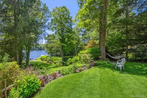 342 Lake Shore Road Putnam Valley NY 10579