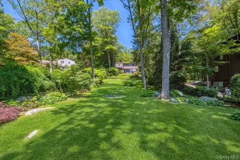 342 Lake Shore Road Putnam Valley NY 10579