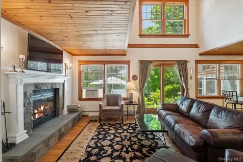 342 Lake Shore Road Putnam Valley NY 10579