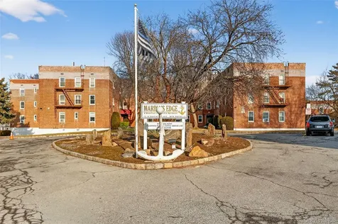10 Davenport Avenue New Rochelle NY 10805