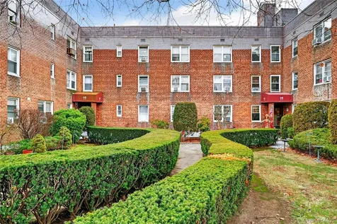 10 Davenport Avenue New Rochelle NY 10805