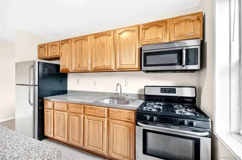 10 Davenport Avenue New Rochelle NY 10805