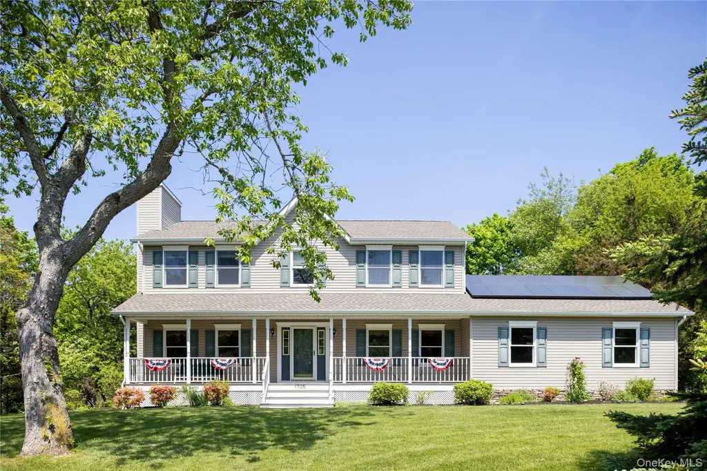 1705 Kerwin Boulevard Greenport NY 11944