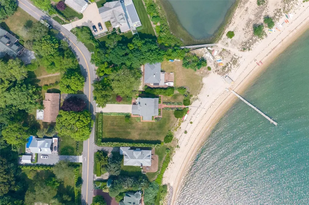 1705 Kerwin Boulevard Greenport NY 11944