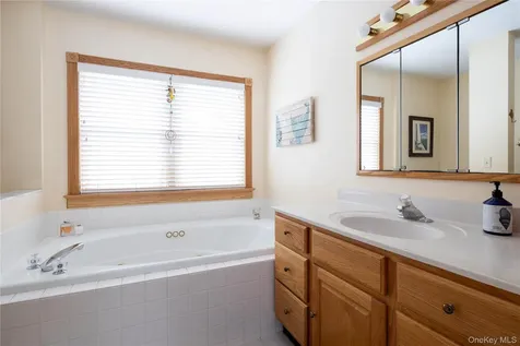 1705 Kerwin Boulevard Greenport NY 11944