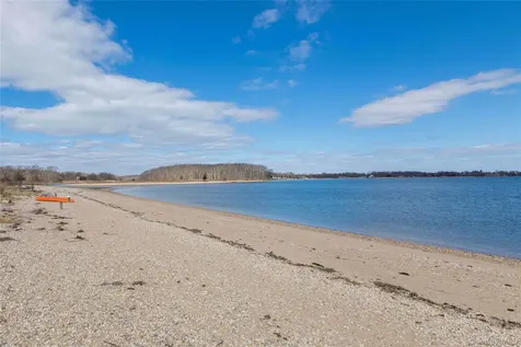 1705 Kerwin Boulevard Greenport NY 11944