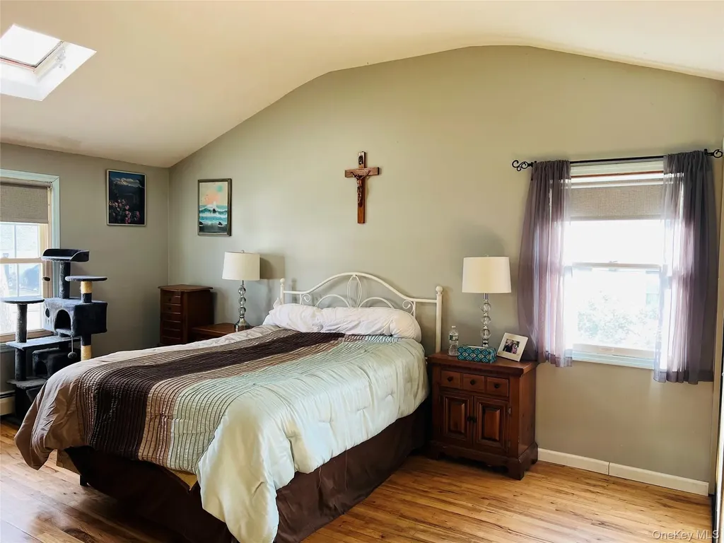 38 Riviera Drive Selden NY 11784