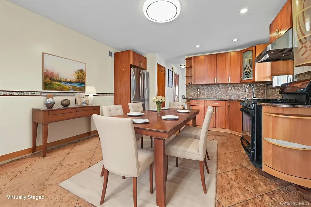 48 Bergen Beach Plc Brooklyn NY 11234