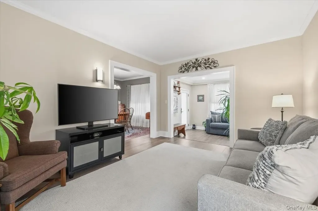 112 Longworth Avenue Woodmere NY 11598