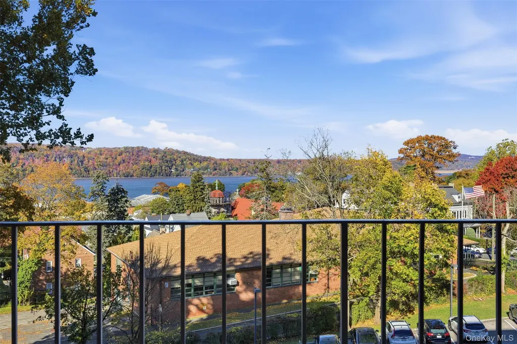 565 Broadway Hastings-on-hudson NY 10706