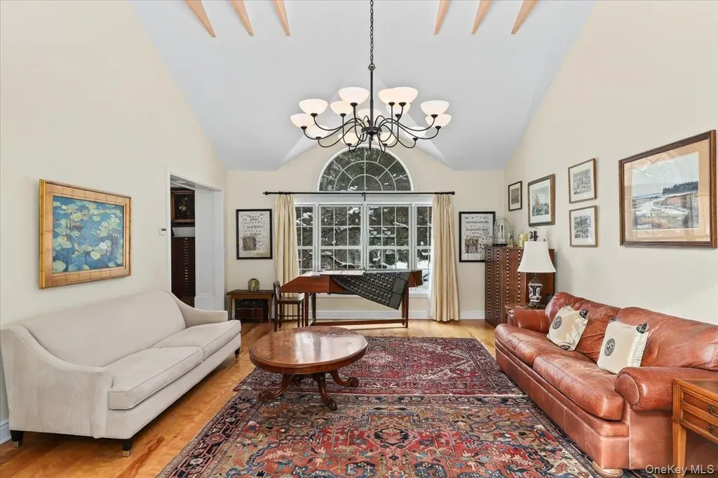 28 Cradle Rock Road Pound Ridge NY 10576