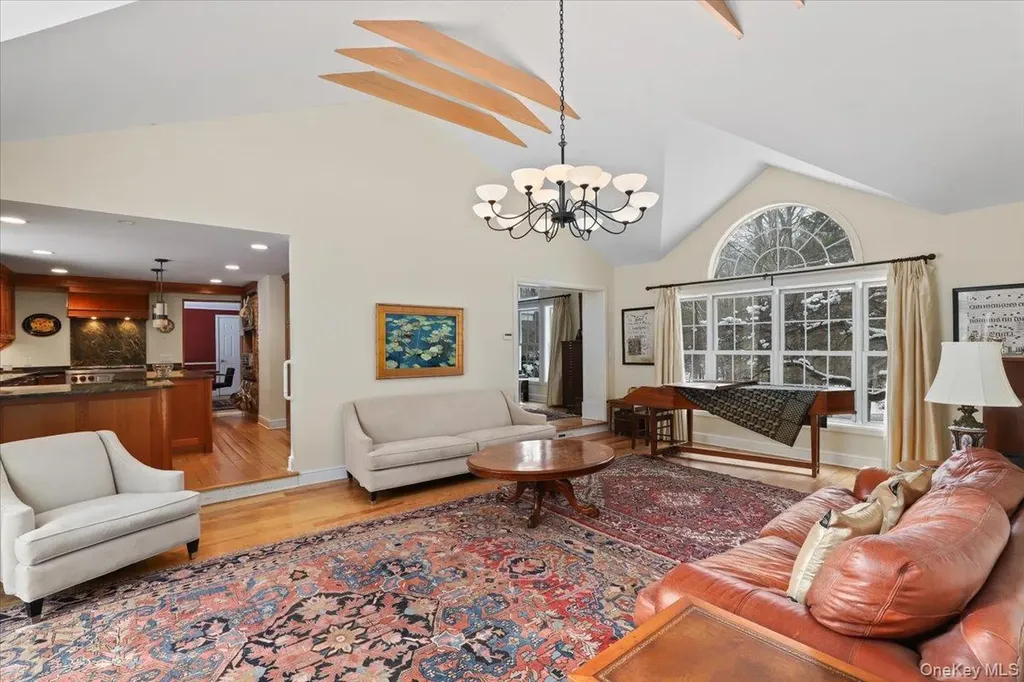 28 Cradle Rock Road Pound Ridge NY 10576