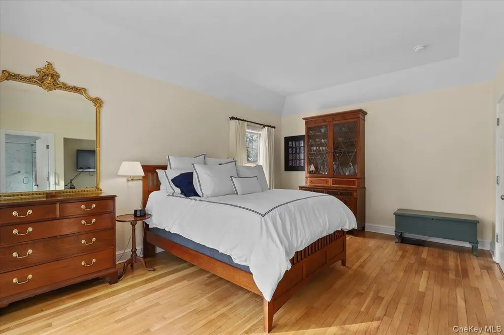 28 Cradle Rock Road Pound Ridge NY 10576