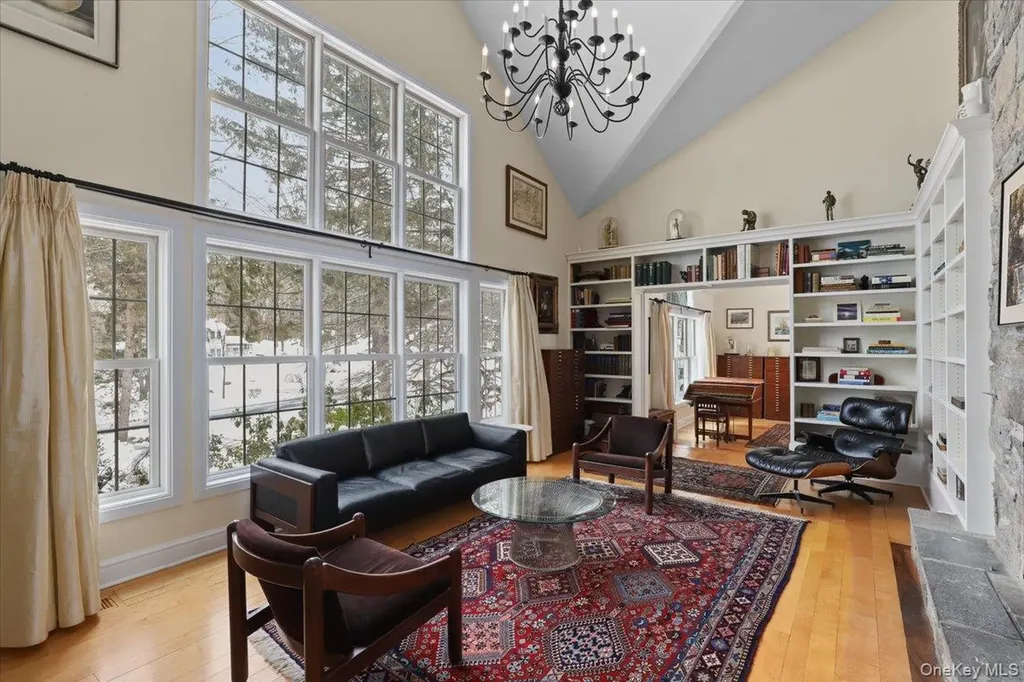 28 Cradle Rock Road Pound Ridge NY 10576