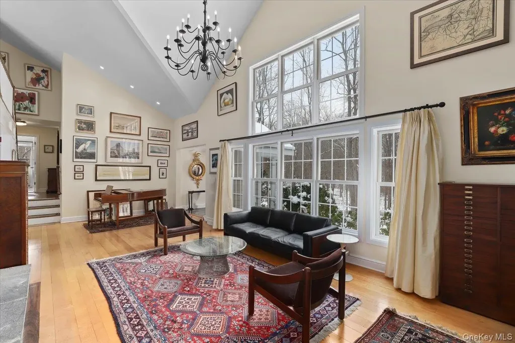28 Cradle Rock Road Pound Ridge NY 10576
