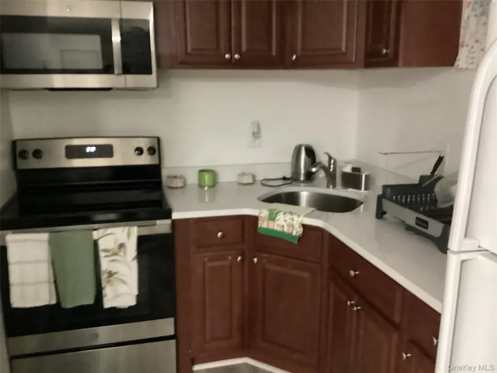 14817 Hook Creek Boulevard Rosedale NY 11422