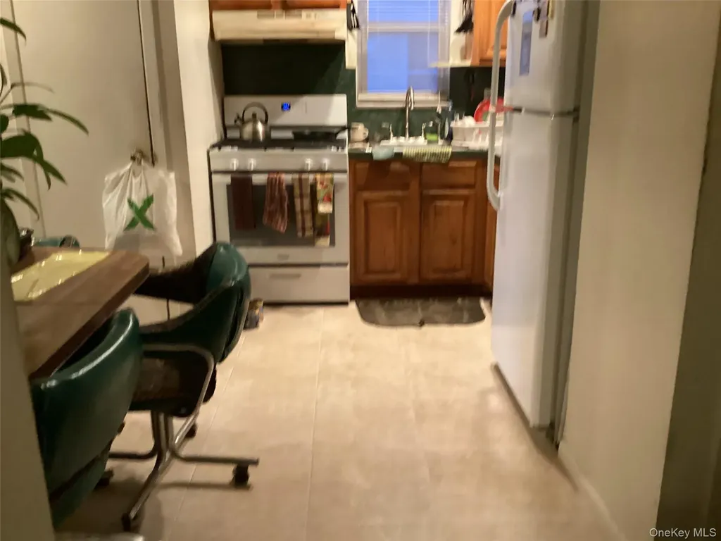 14817 Hook Creek Boulevard Rosedale NY 11422