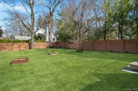 9 Lockwood Road Scarsdale NY 10583