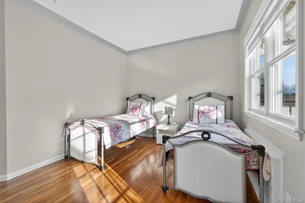 10 Lemberg Court Monroe NY 10950