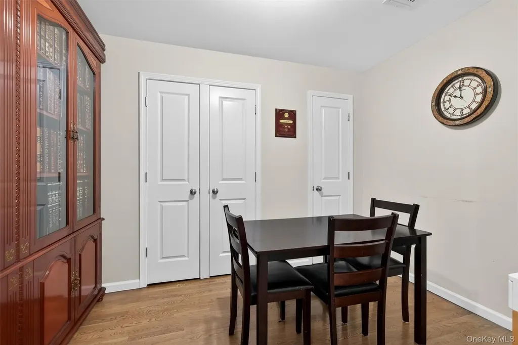 10 Lemberg Court Monroe NY 10950