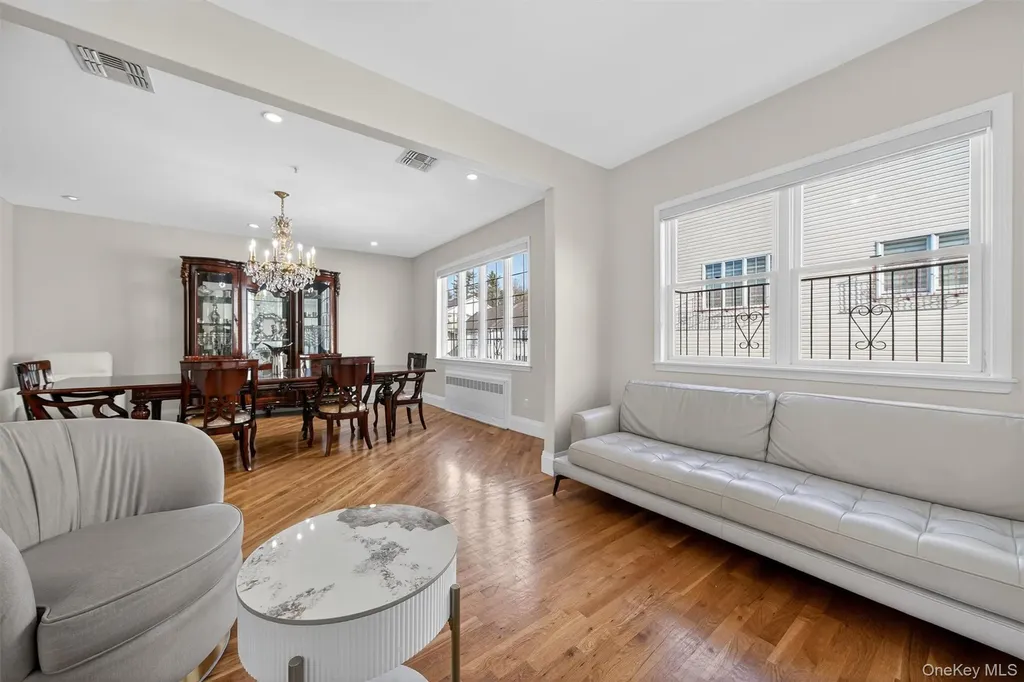 10 Lemberg Court Monroe NY 10950