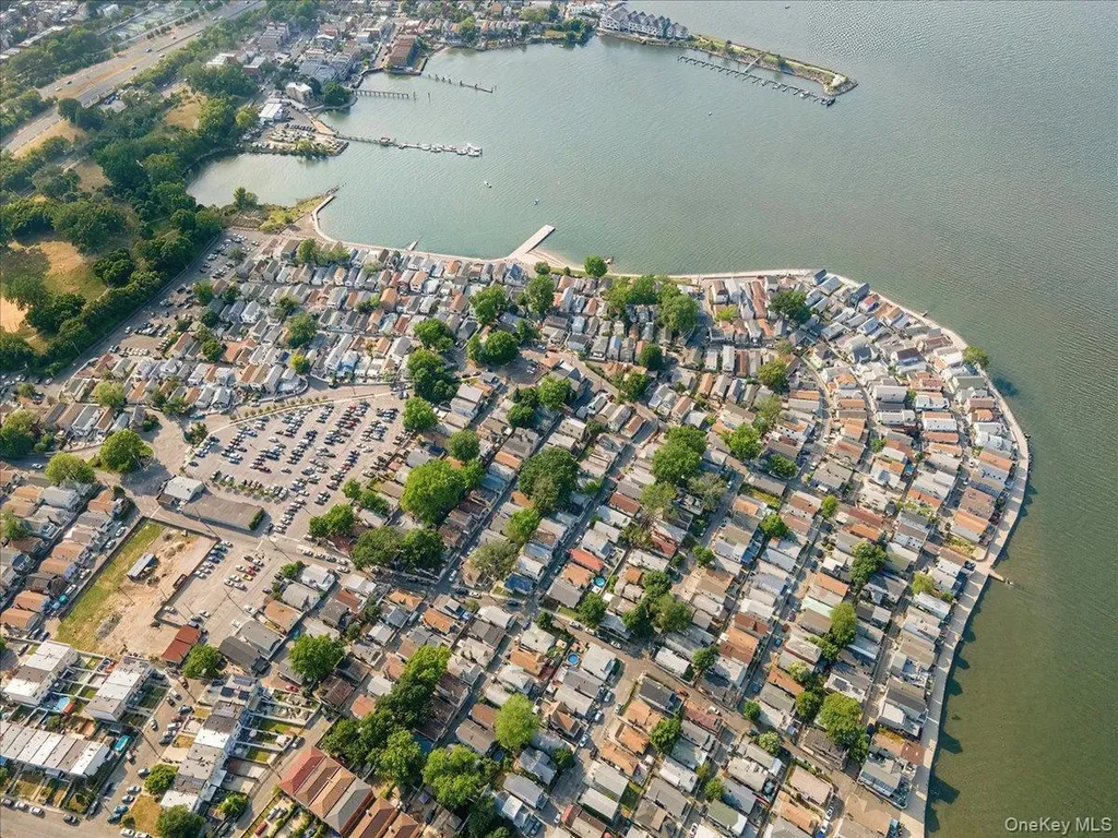13B Edgewater Park Bronx NY 10465