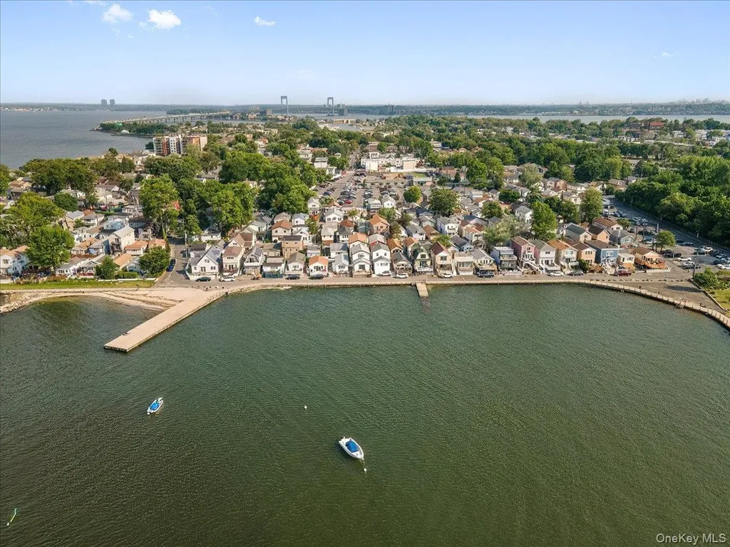13B Edgewater Park Bronx NY 10465
