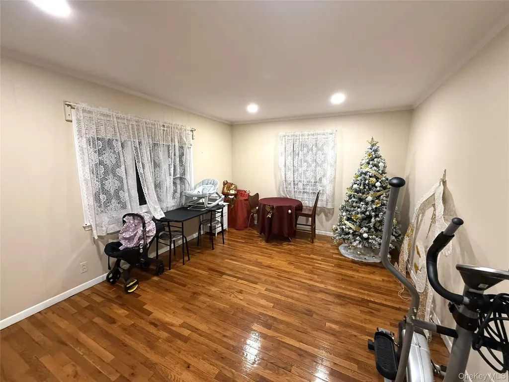 7 Clarissa Drive Hicksville NY 11801